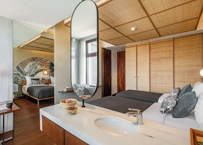 The Isvara By Cove 4*
